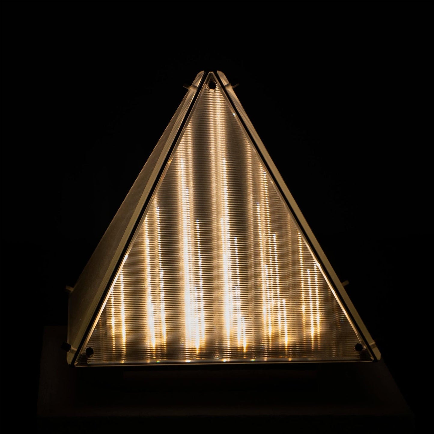 FragmentShine - Tafellamp