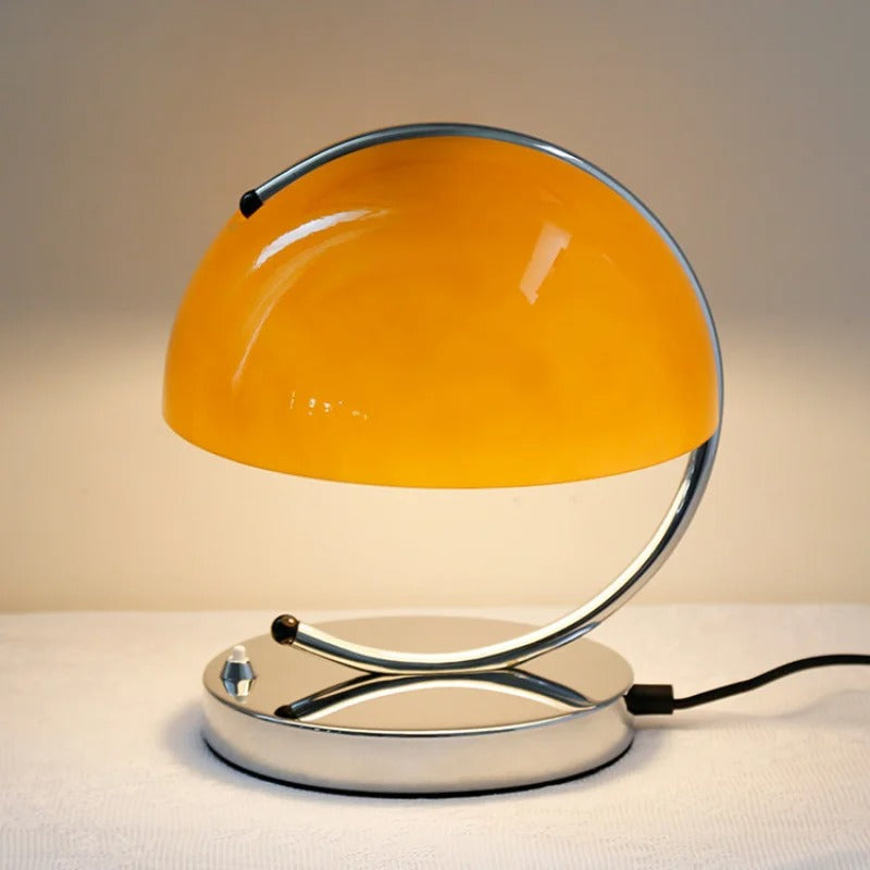 NordicAura - Bordlampe i Gdansk Design
