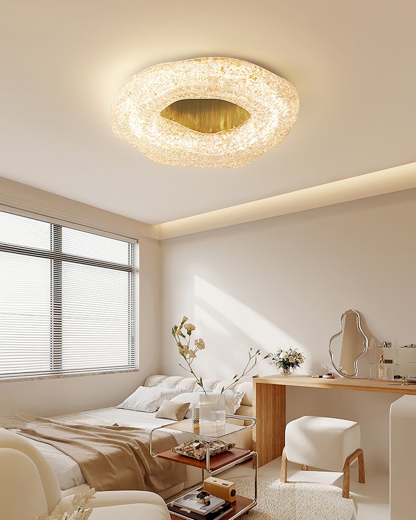 GlaciaLuxe - Ceiling Light with Sculptural Design and Intimate Lighting