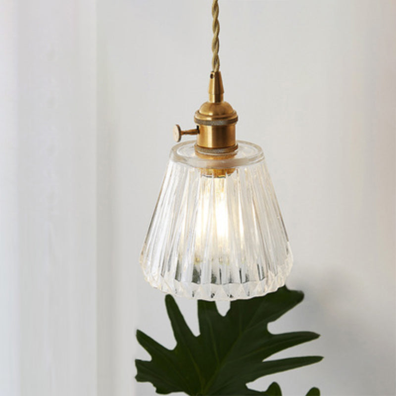 GlassLuxe - Hengelampe med elegant glassdesign