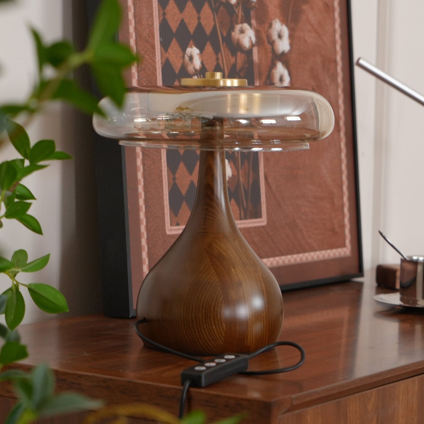 WoodLuxe - Lampe de table design avec LED réglable