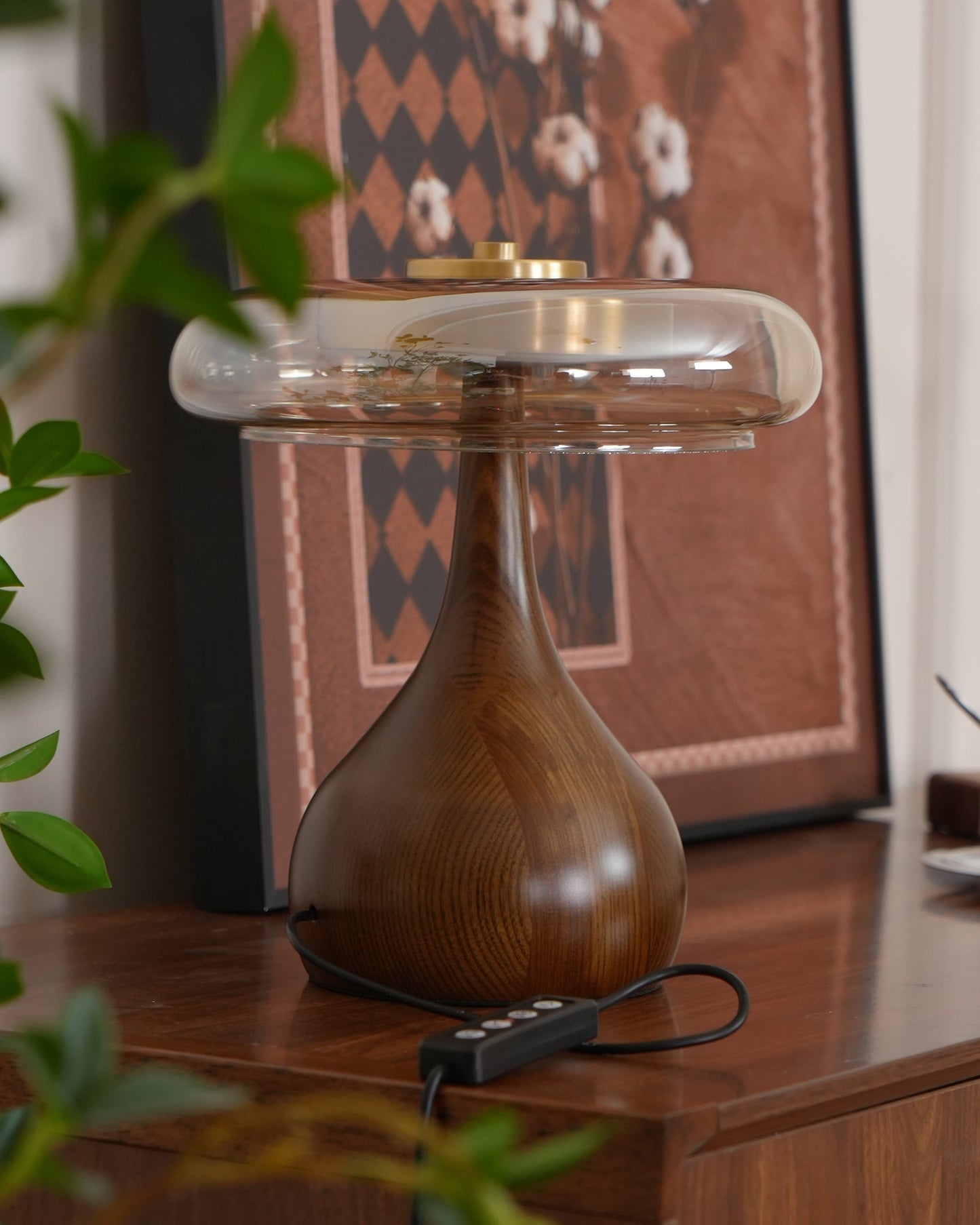 WoodLuxe - Lampe de table design avec LED réglable