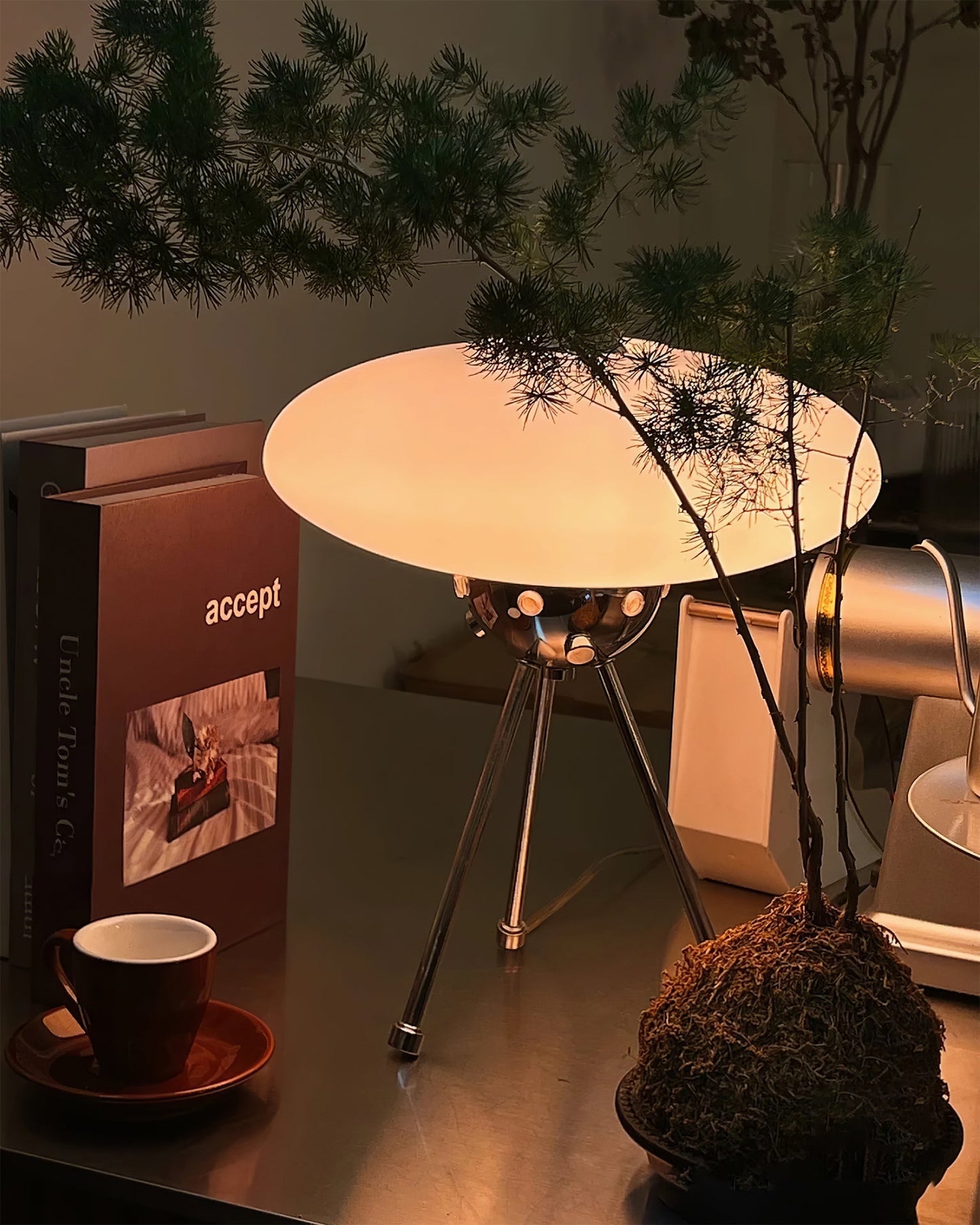 GlassOrbit - Bordlampe