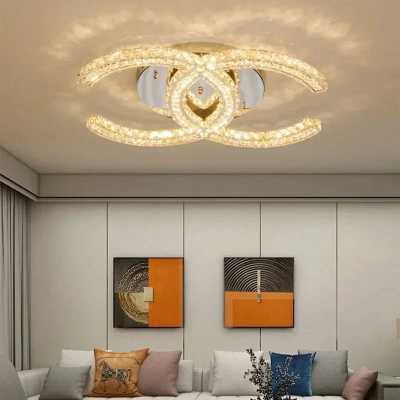 GlaciaLuxe - Elegante Kristall-Deckenleuchte in Gold