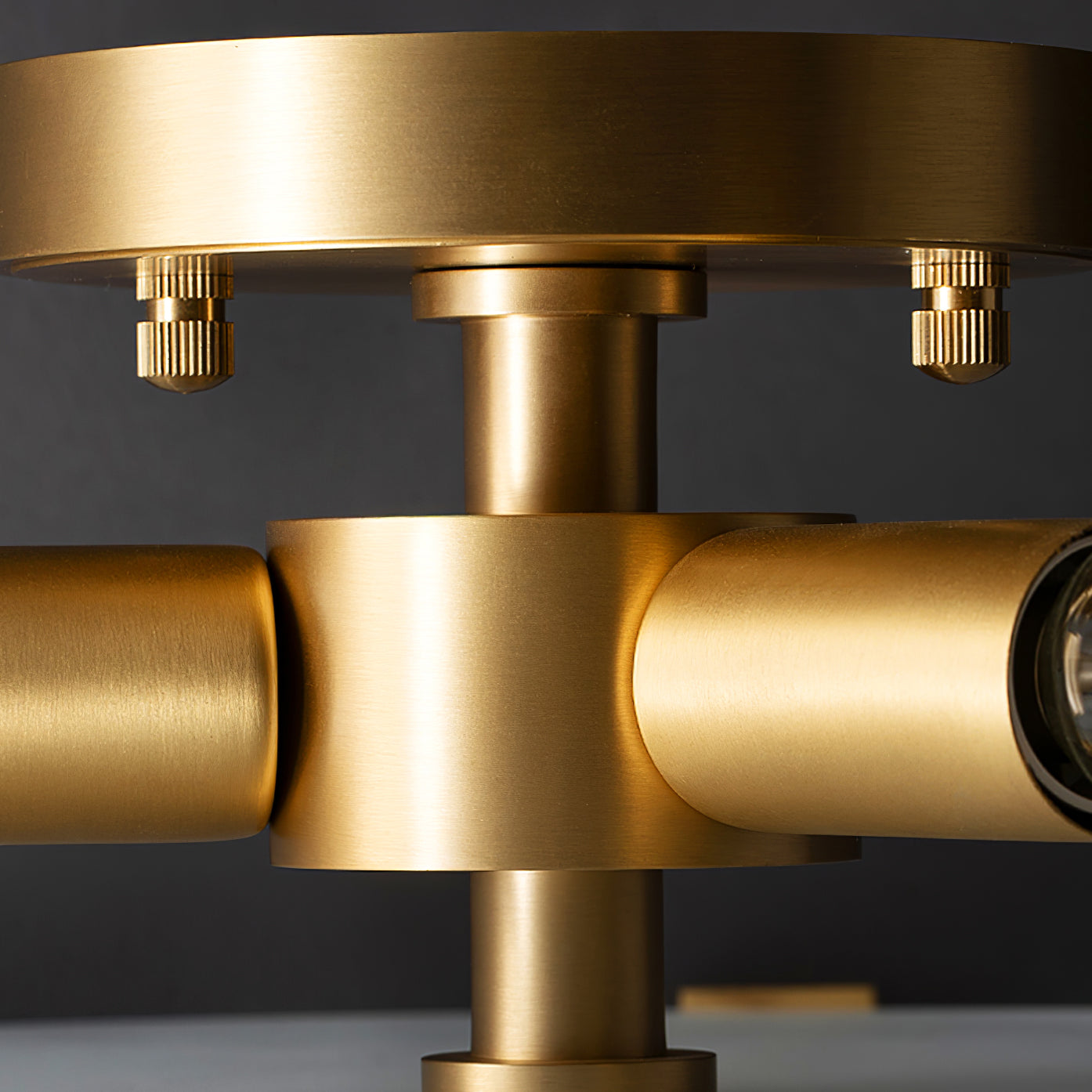 LuxeASO - Ceiling Lamp with Contemporary Design and Subtle Lighting