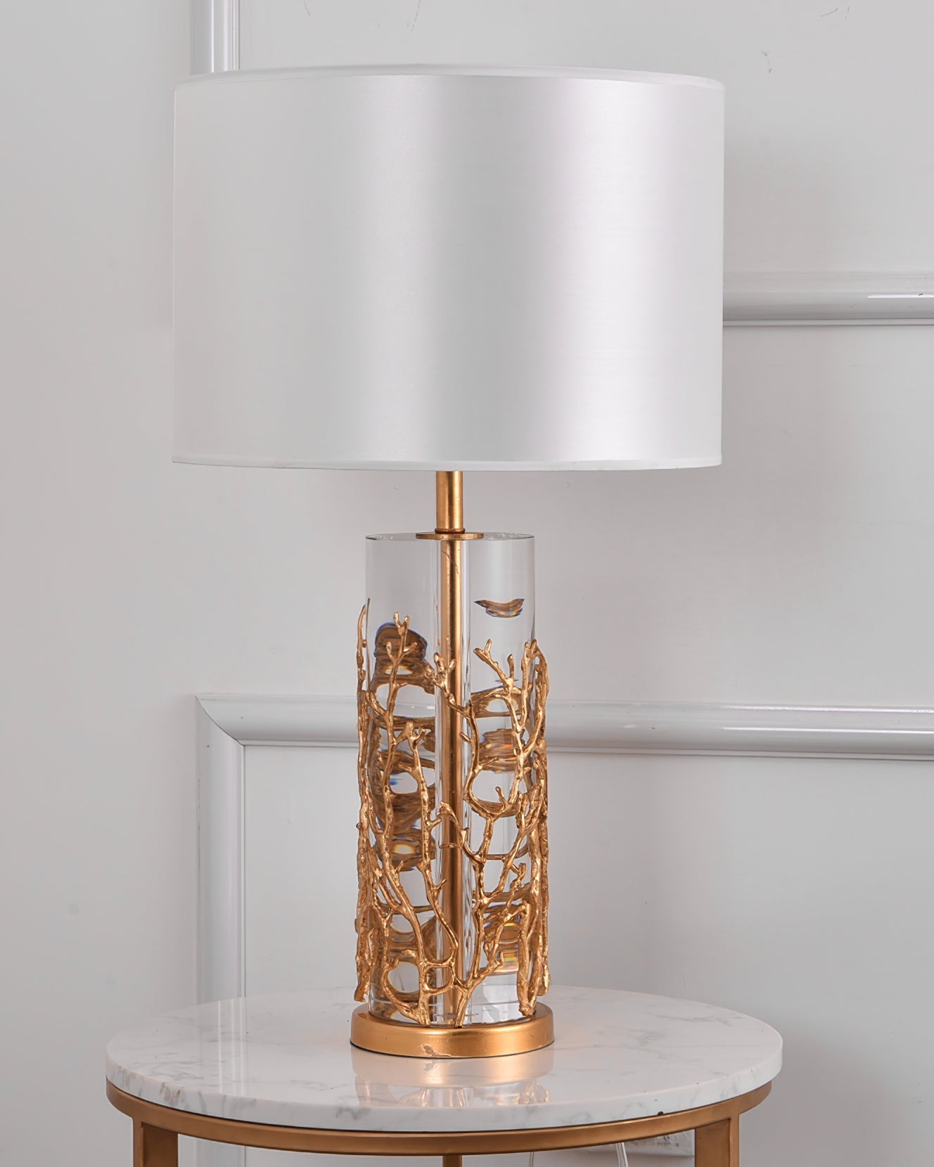 QuatrefoilElegance - Table Lamp