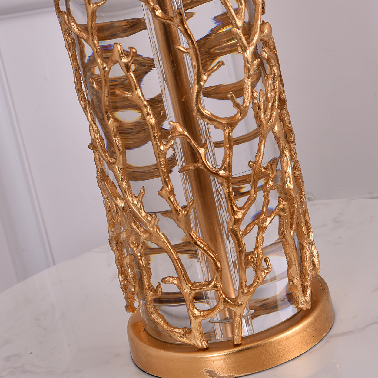 QuatrefoilElegance - Table Lamp