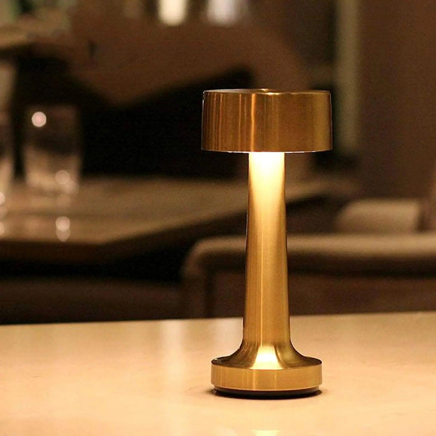VintaGlow - Lampe Rétro Raffinée pour le Bar