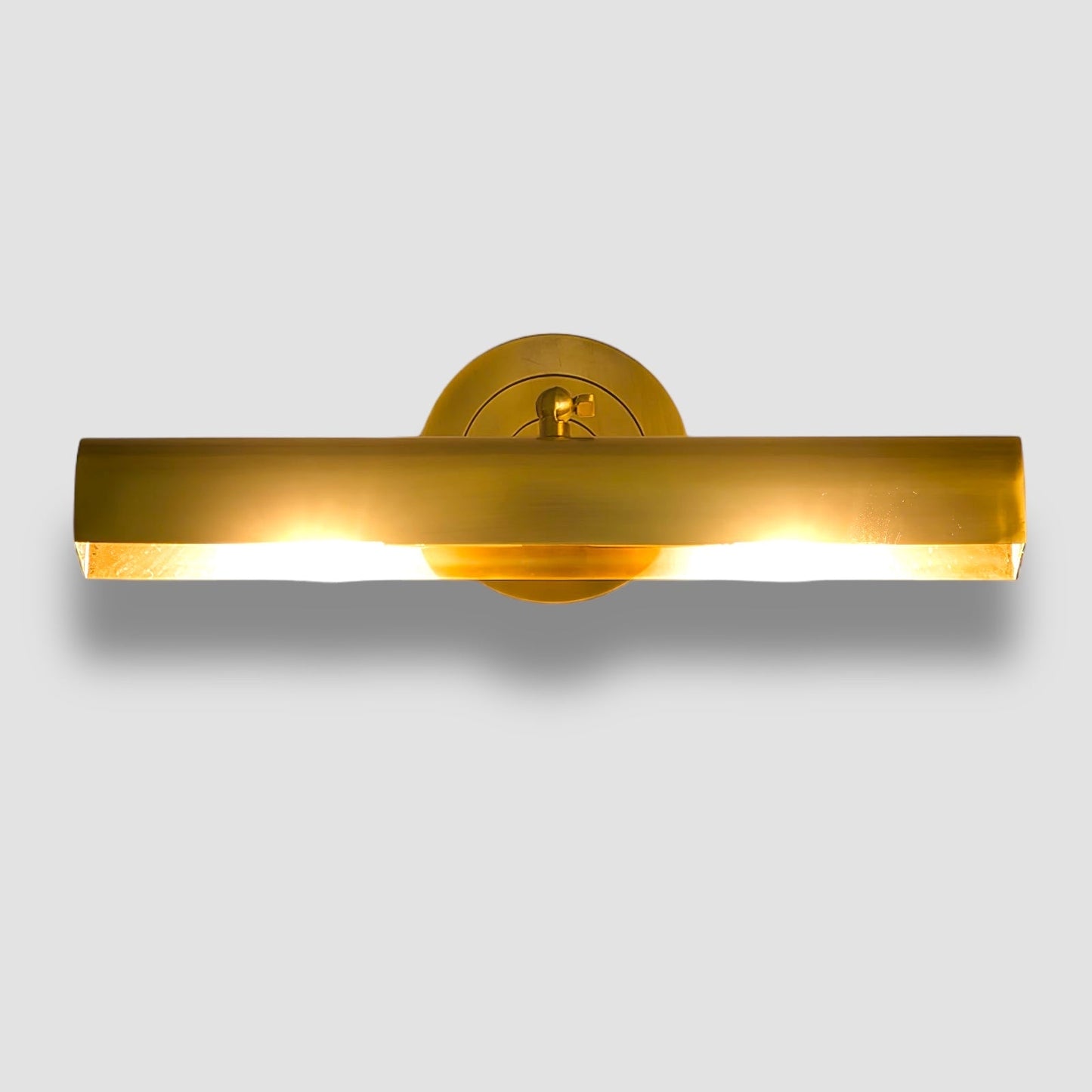 ShineLite - Luksus Guld Væglampe til Tidløst Design