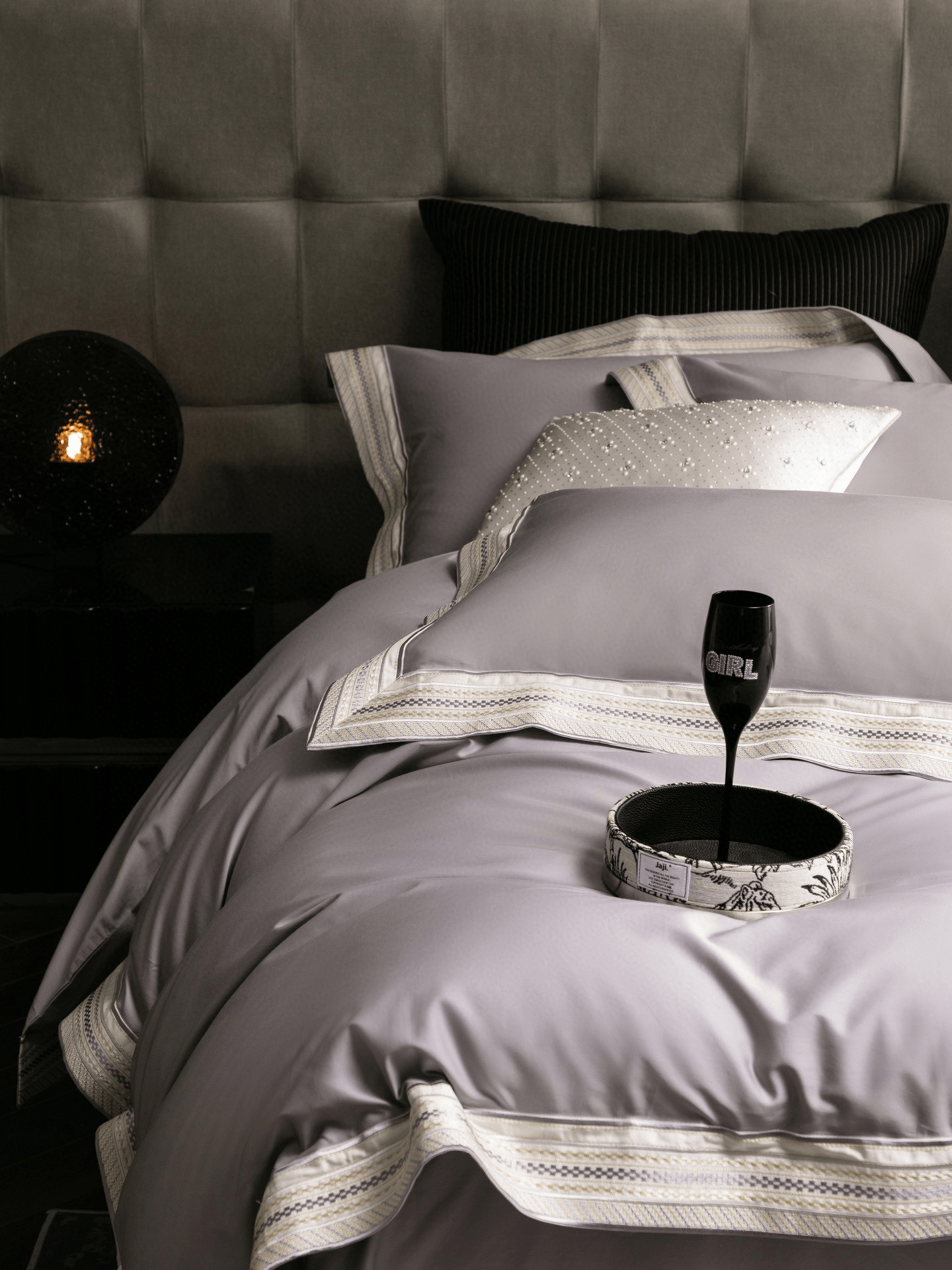 MontserratLuxe - Premium Dynetrekksett