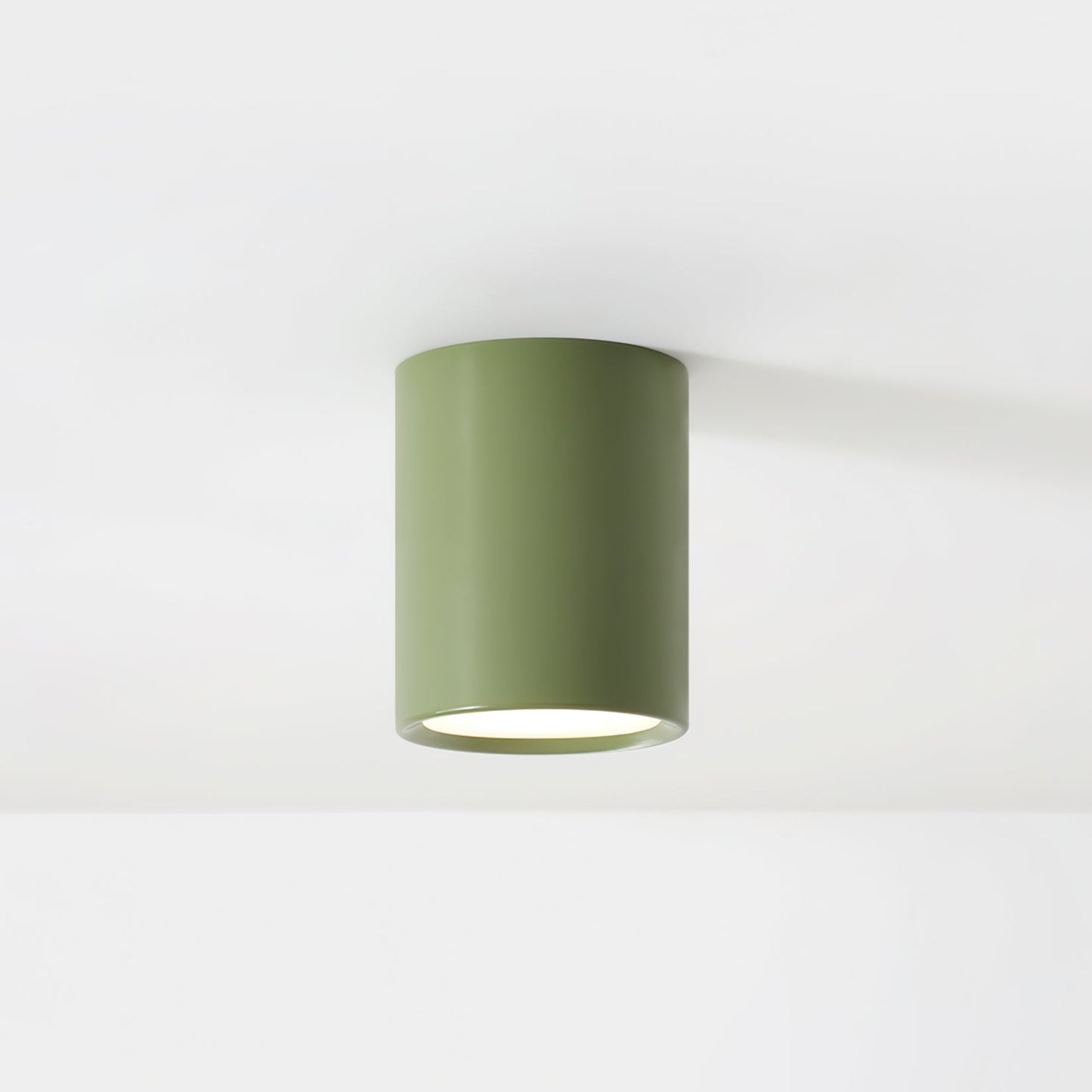AsherGlow - Loftlampe med moderne form og behagelig lysfordeling