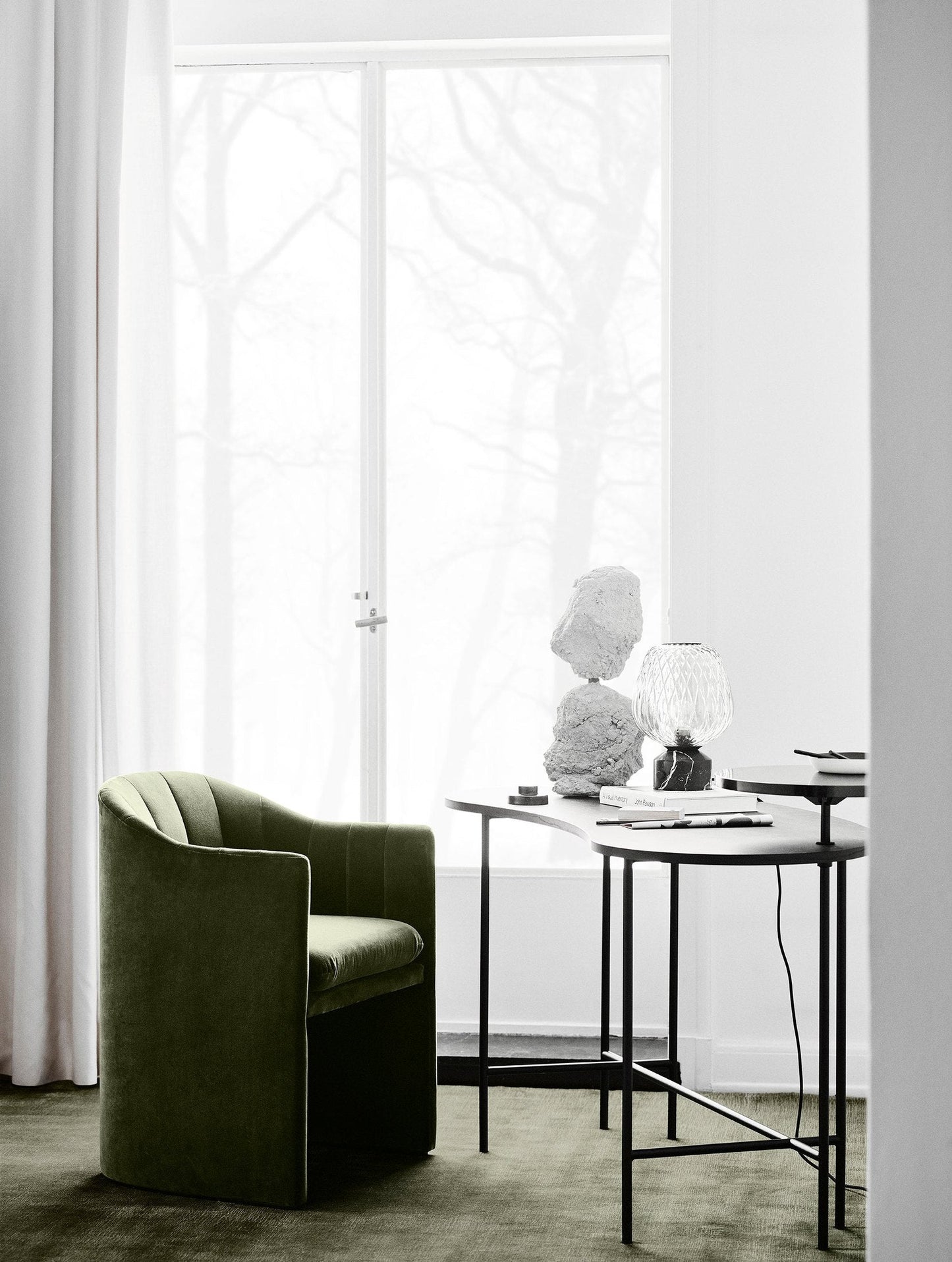 GlowBlazer - Moderne bordlampe med glasskærm og stemningslys