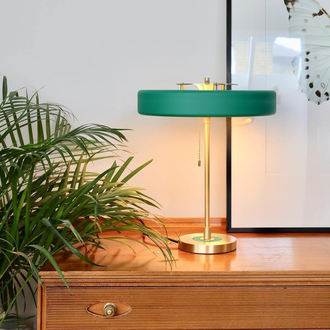 LuxeGlow - Spun Metal Table Lamp with Pull Cord Switch