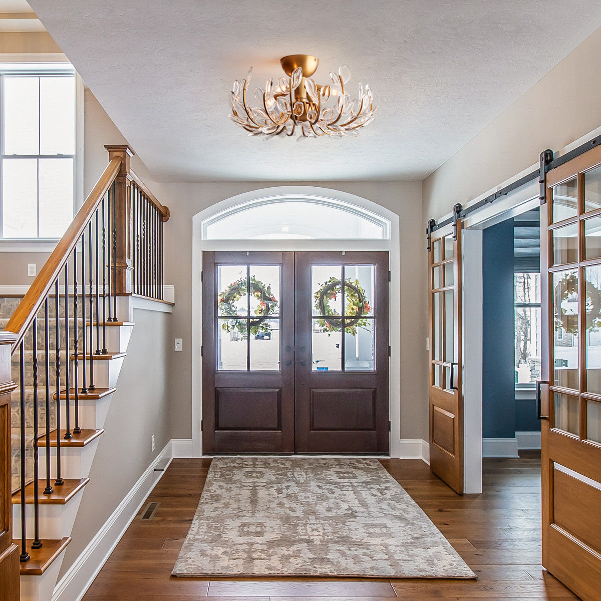 LindsayLuxe - Ceiling Lamp with Luxurious Design and Intimate Lighting