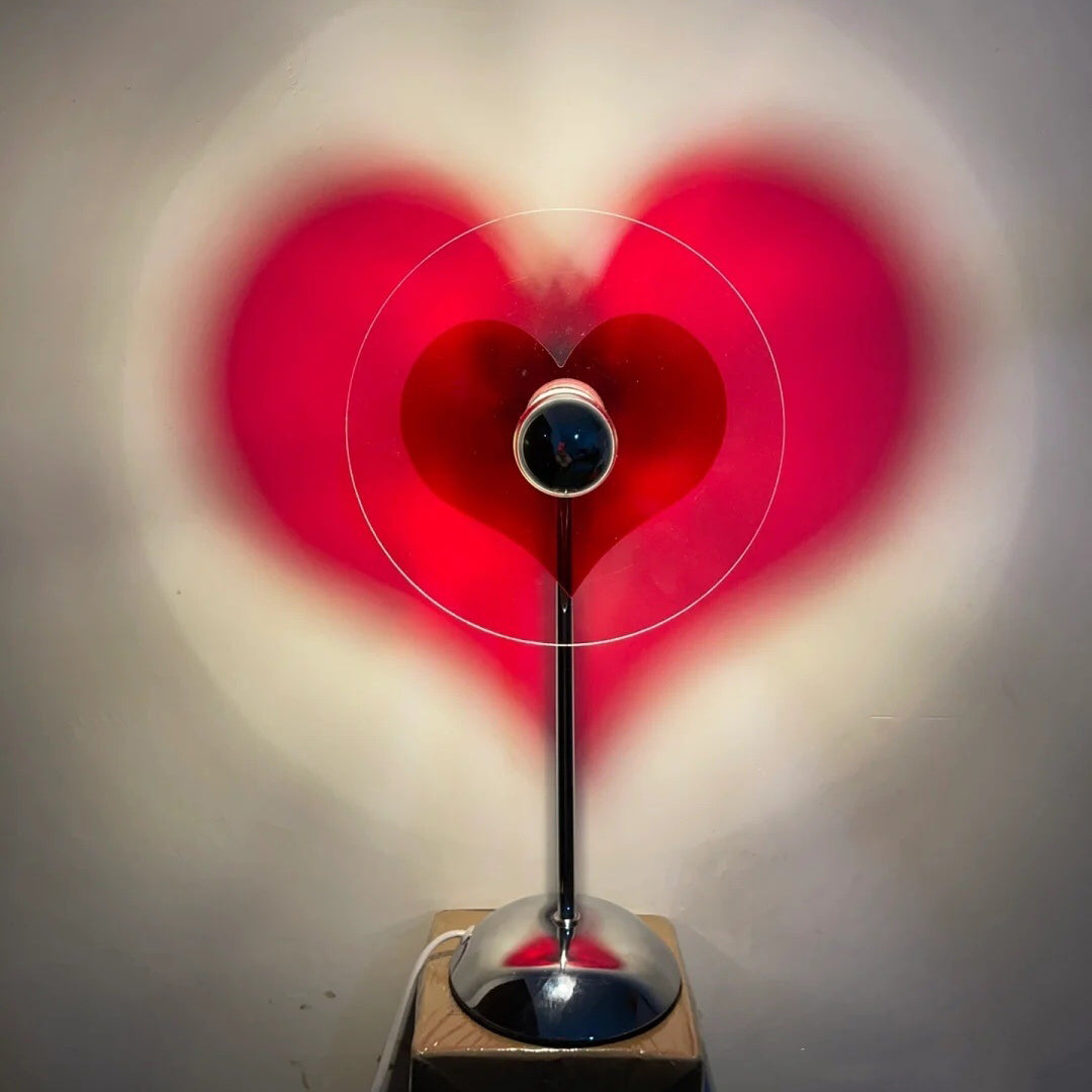 HeartBeam - Tischlampe mit Metallschirm und wiederaufladbarer LED