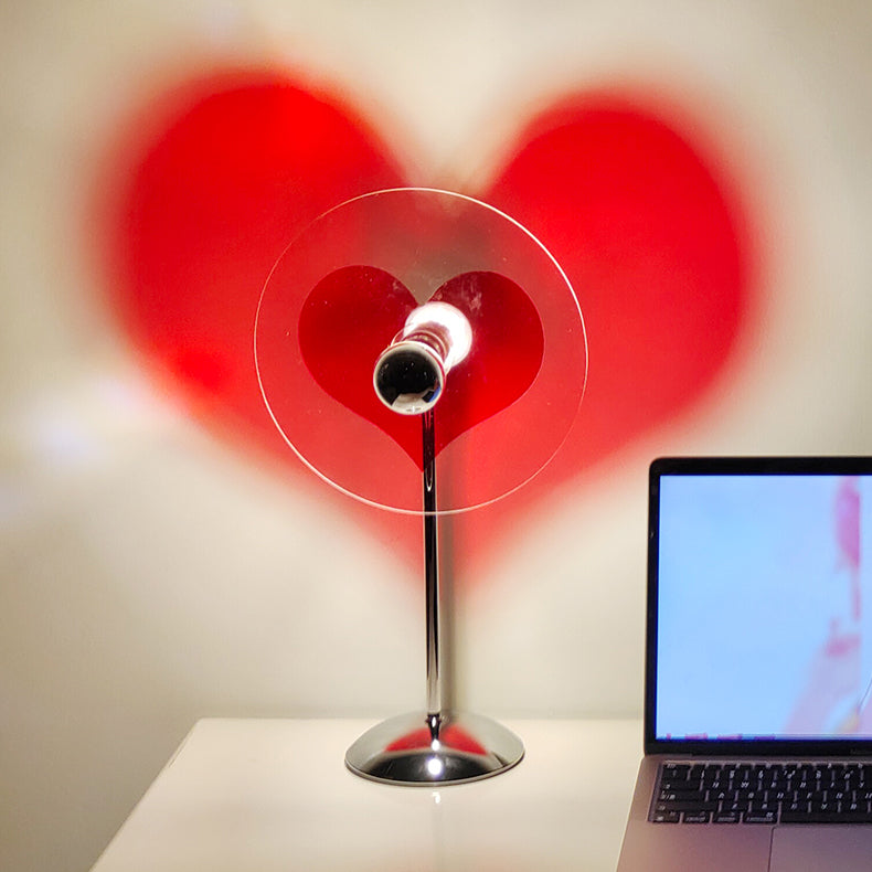 HeartBeam - Tischlampe mit Metallschirm und wiederaufladbarer LED
