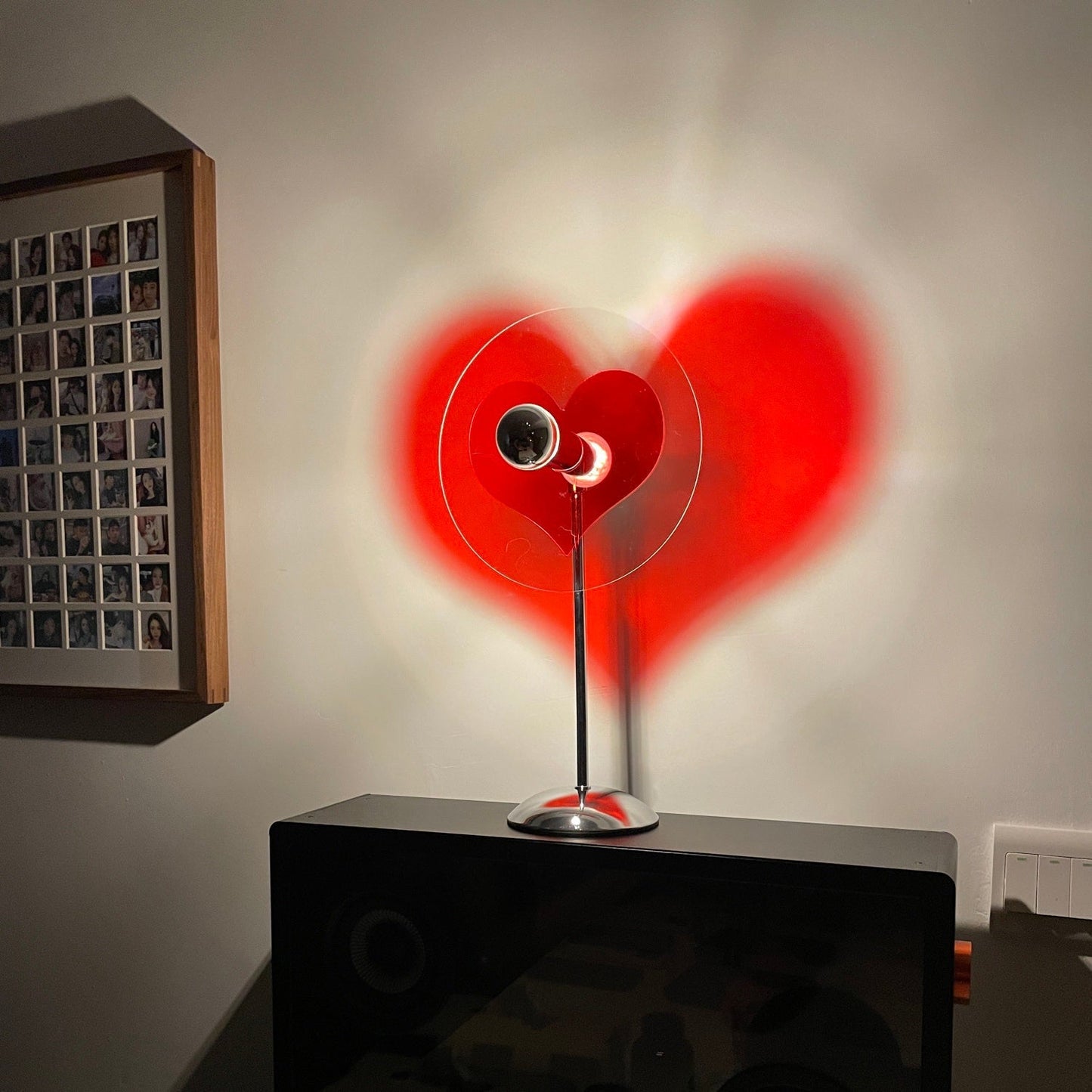 HeartBeam - Tischlampe mit Metallschirm und wiederaufladbarer LED