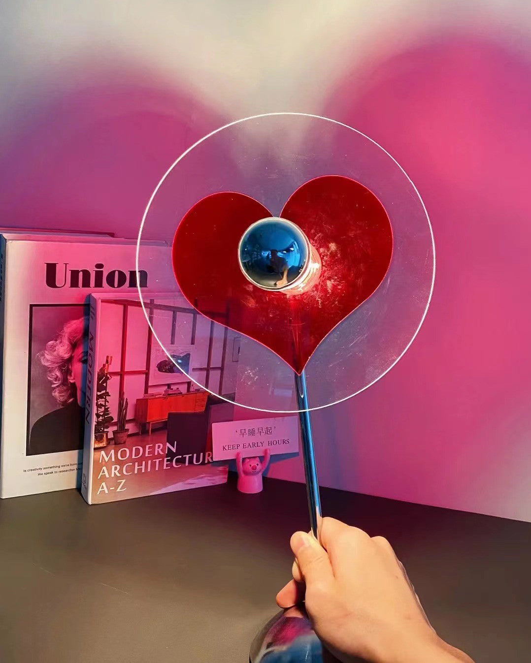 HeartBeam - Tischlampe mit Metallschirm und wiederaufladbarer LED