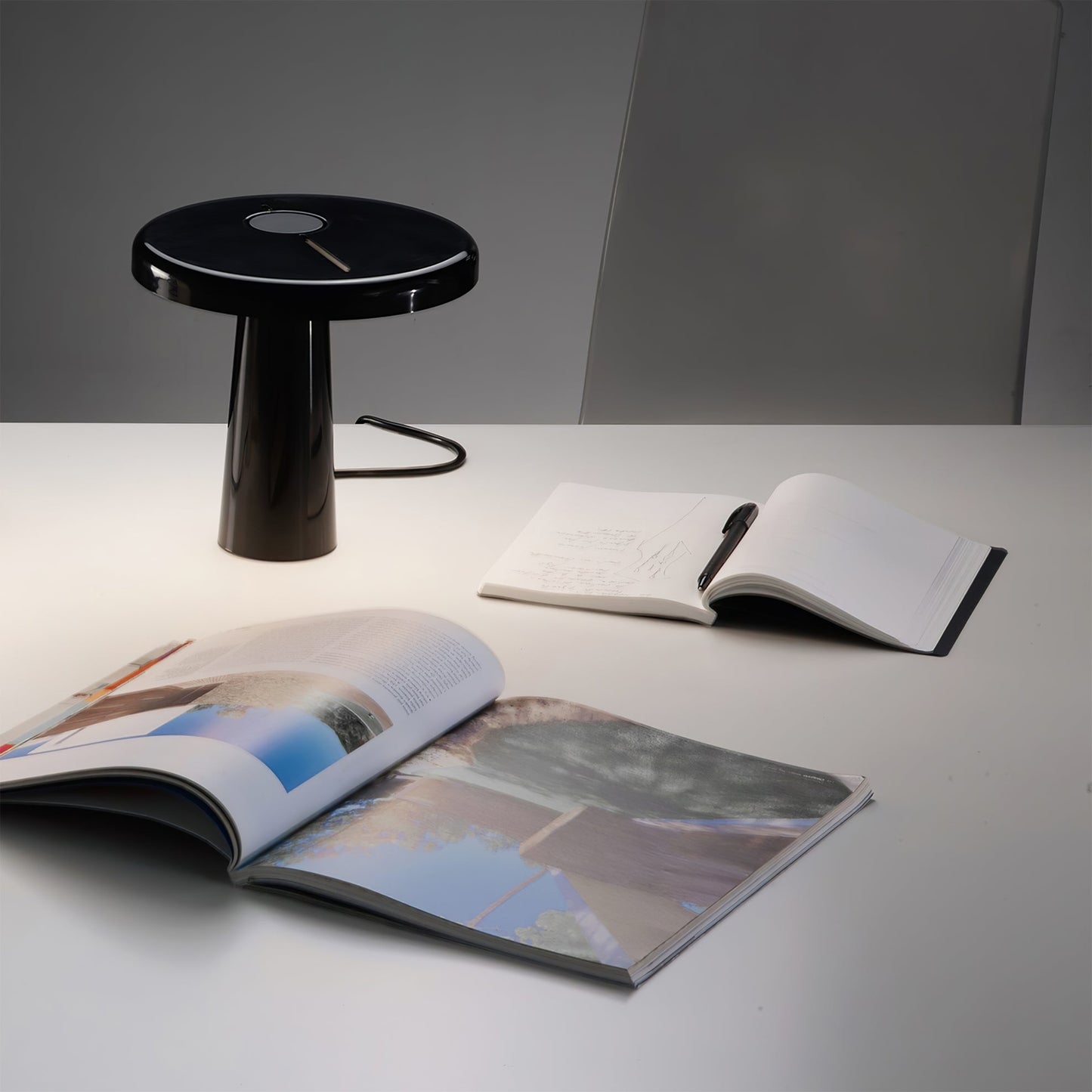 HoopLuxe - Moderne LED-bordlampe med stilfuldt rundt design