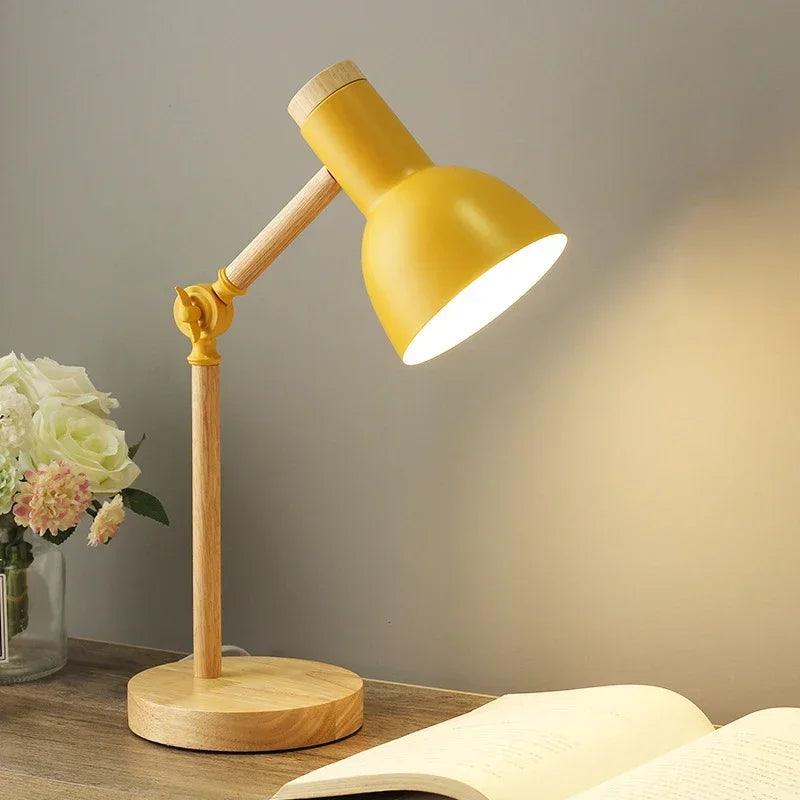 WoodenDream - Skandinavisk Træbordlampe