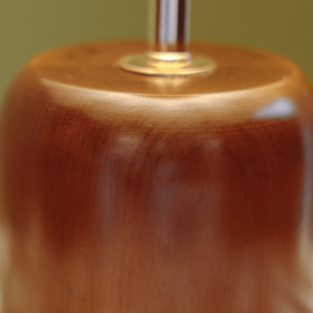 RosaCharme - Bordlampe med nostalgisk design og varmt lys