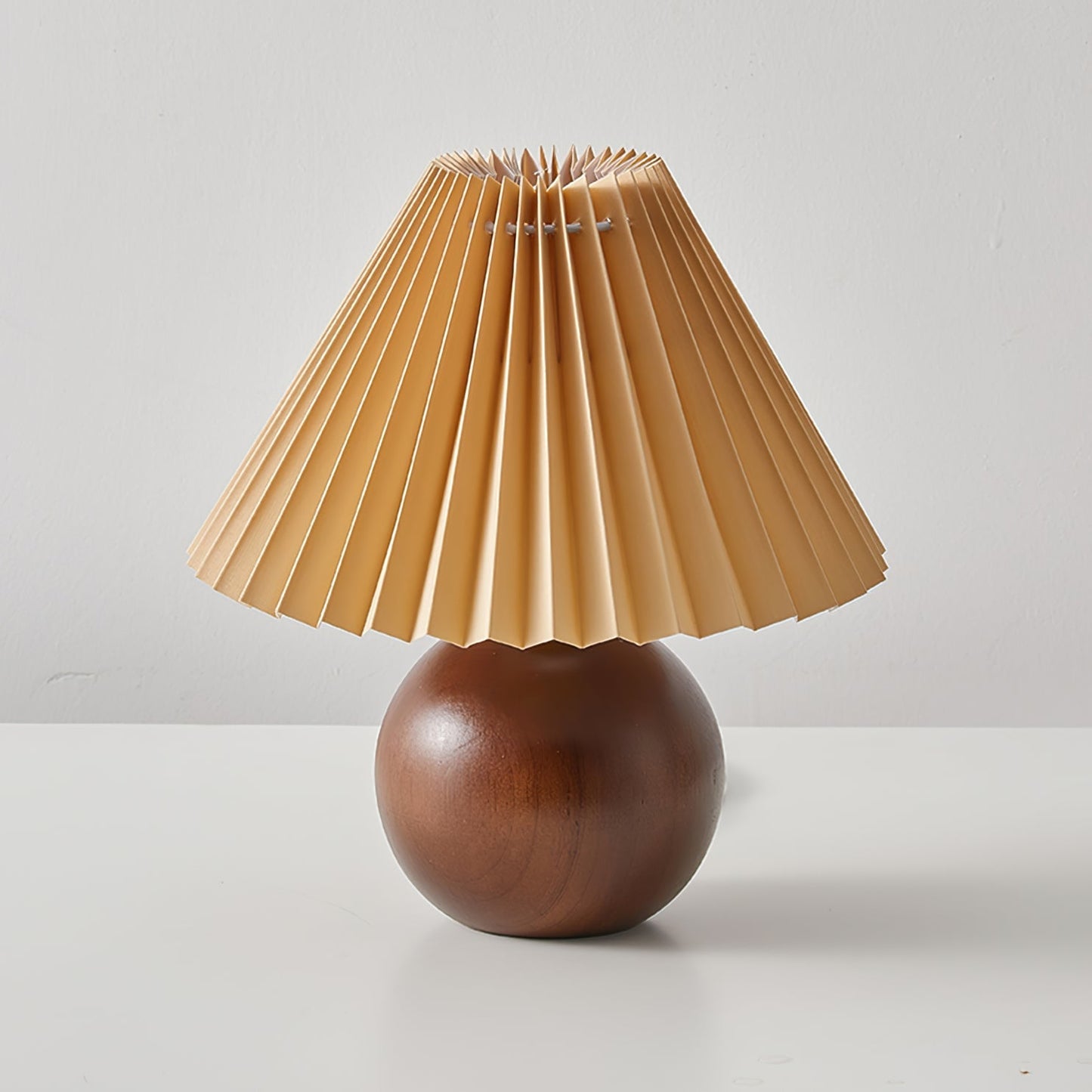 SiennaGlow - Bordlampe med træ- og stofdesign
