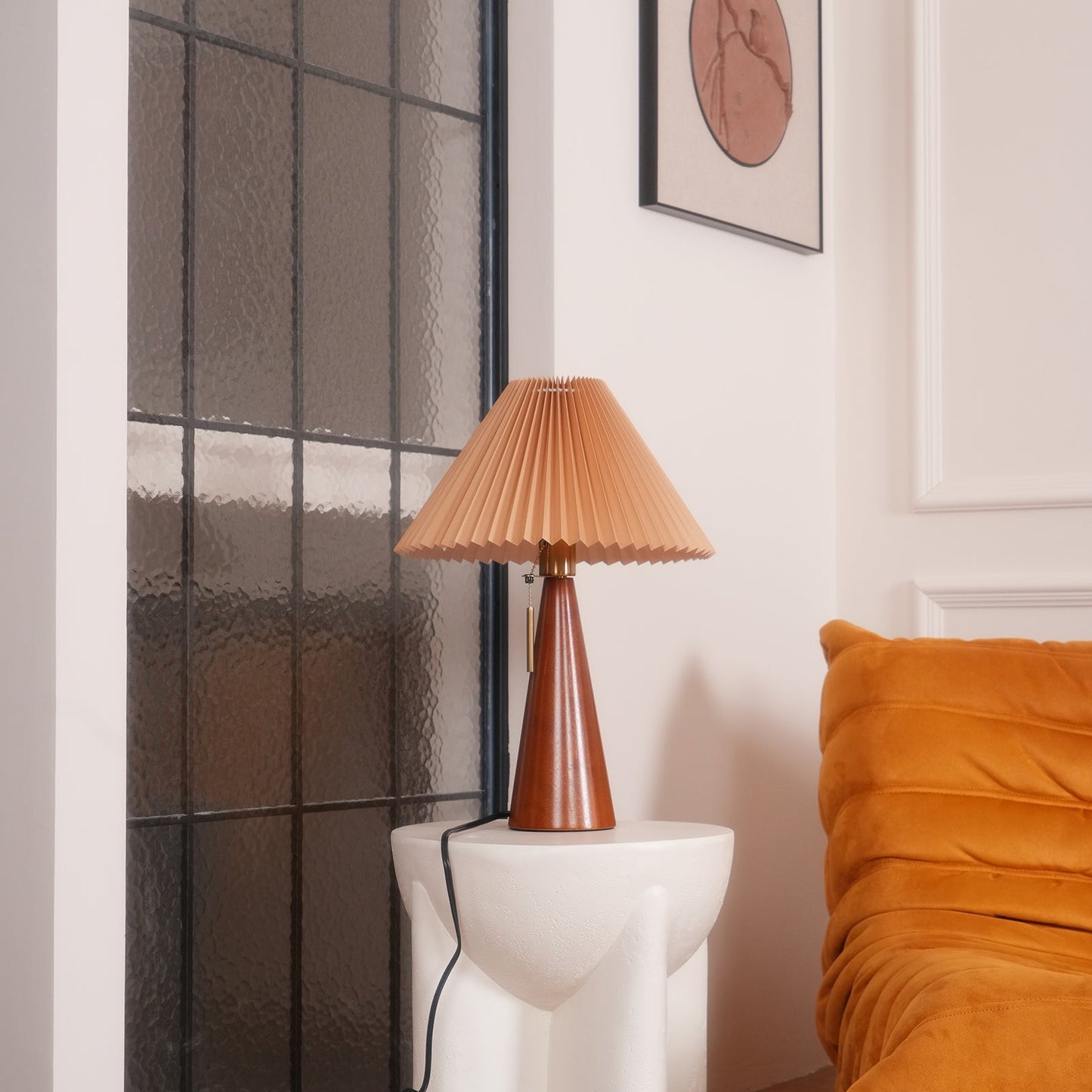 TimberLight - Moderne træ- og metallampe til bord