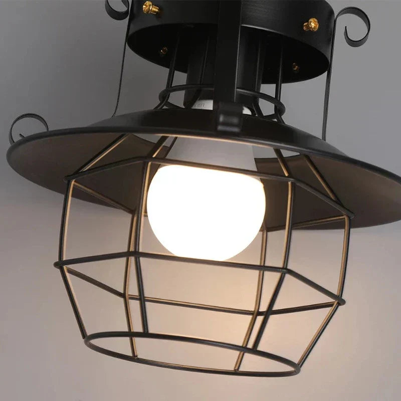 RetroFrame | Pendant Light with Vintage Charm