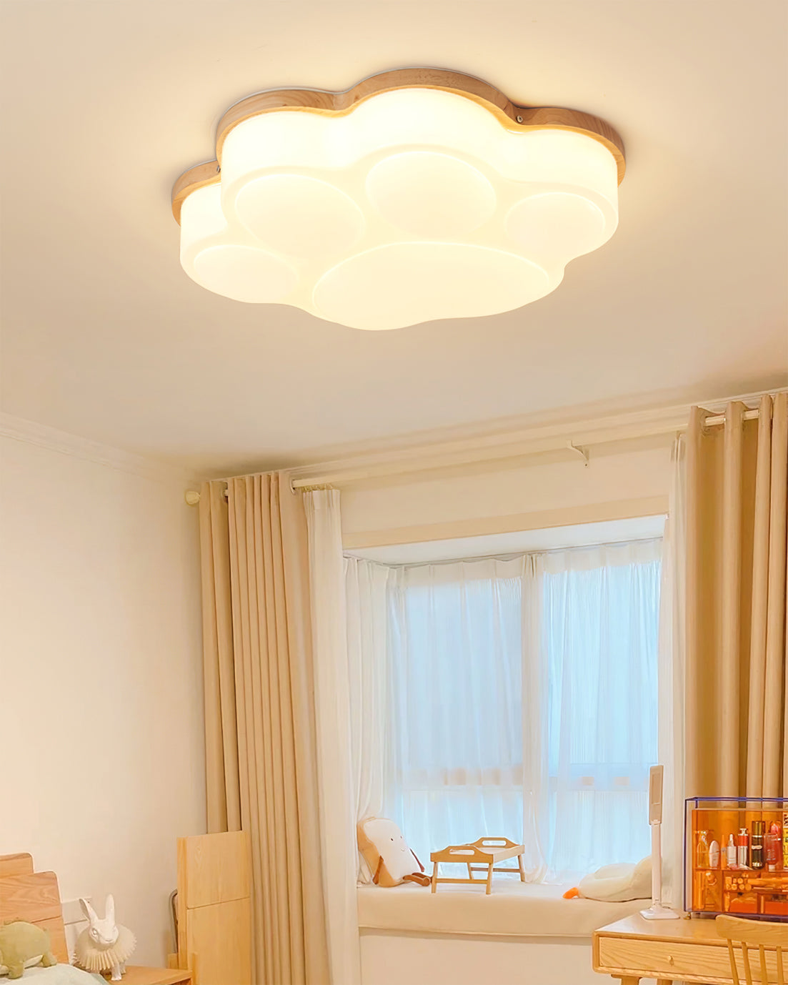 PootLuxe - Plafonnier avec design de patte de chat et éclairage intime