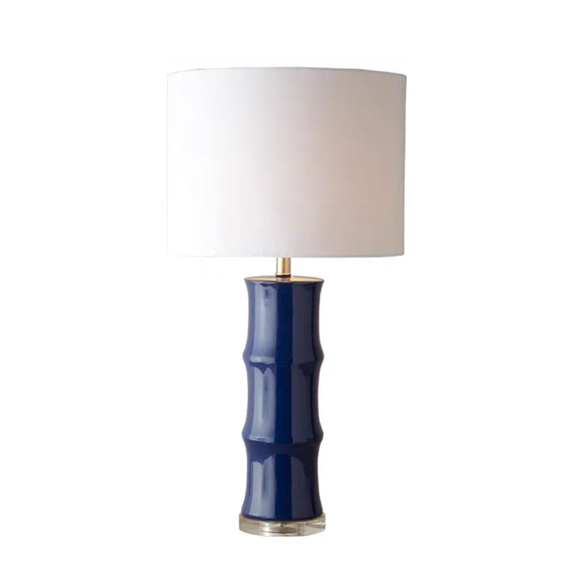 CeramicLicht - Bordlampe med elegant keramisk form og varmt lys