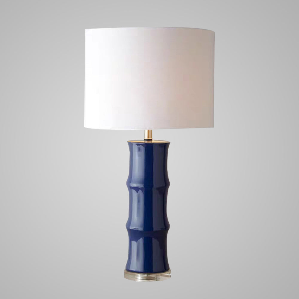 CeramicLicht - Bordlampe med elegant keramisk form og varmt lys
