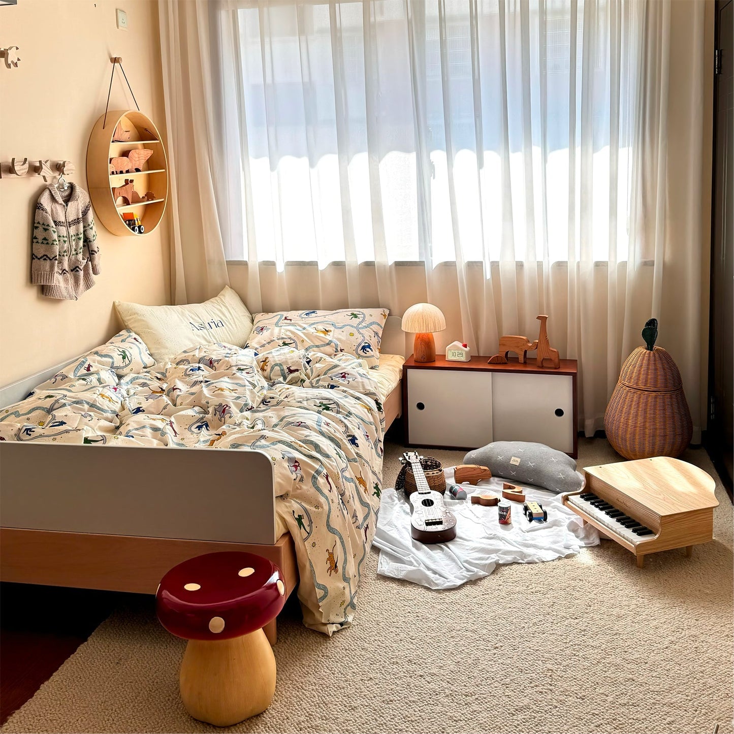 Light Mushroom - Table Lamp in Playful Mushroom Shape with Warm Light