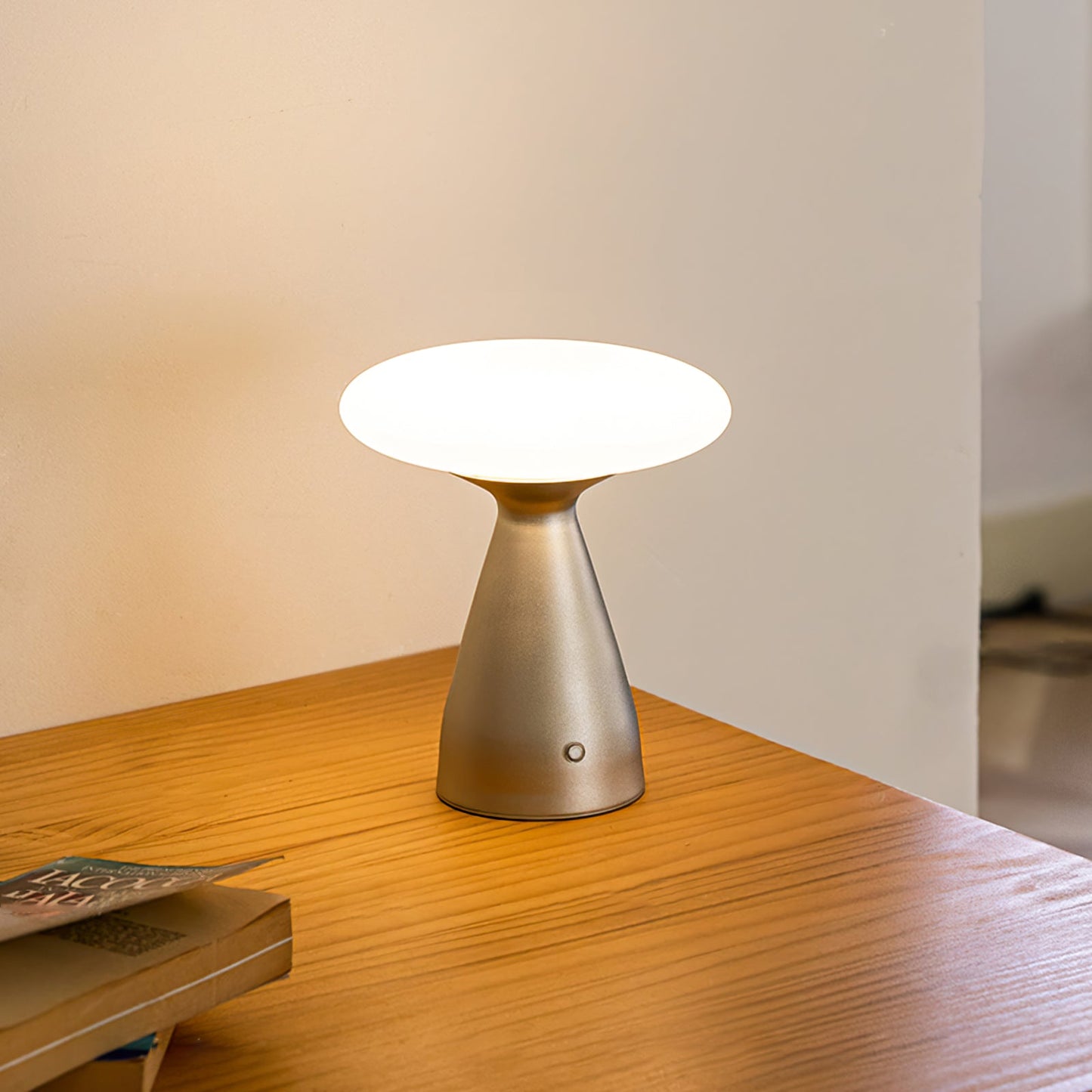 KlausLamp - Table Lamp
