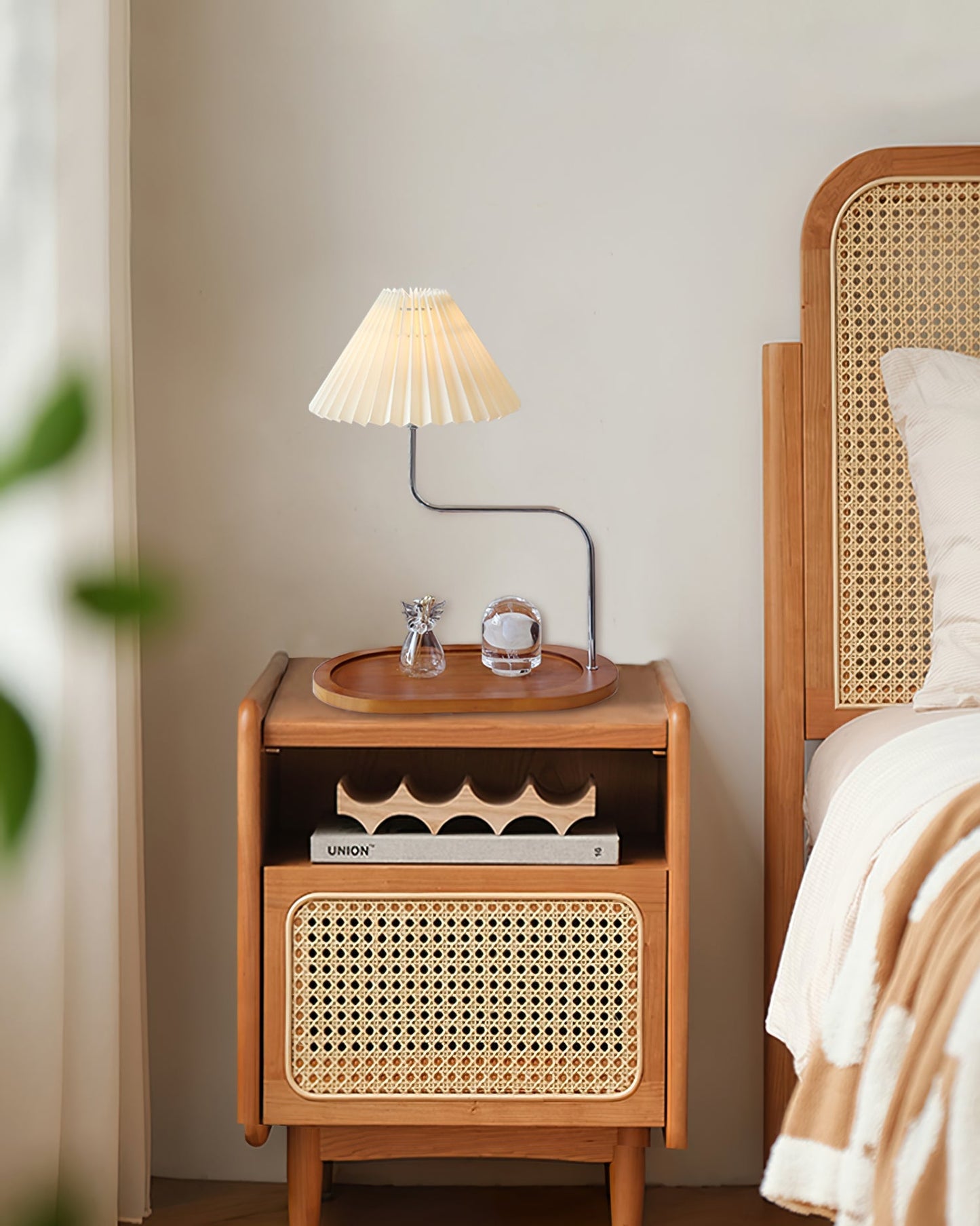 KlintLuxe - Table Lamp with Modern Style and Cosy Atmosphere