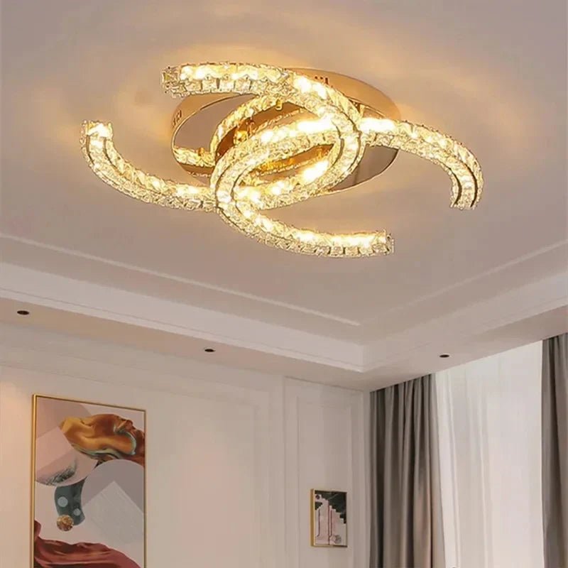 GlaciaLuxe - Elegante Kristall-Deckenleuchte in Gold