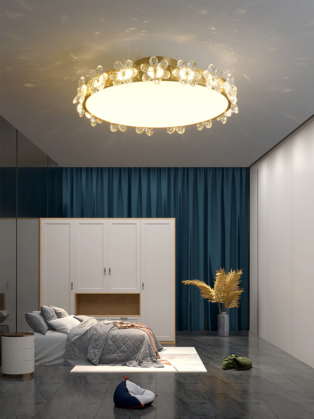 LuxePetal - Ceiling Light with Crystal Petals and Subtle Lighting