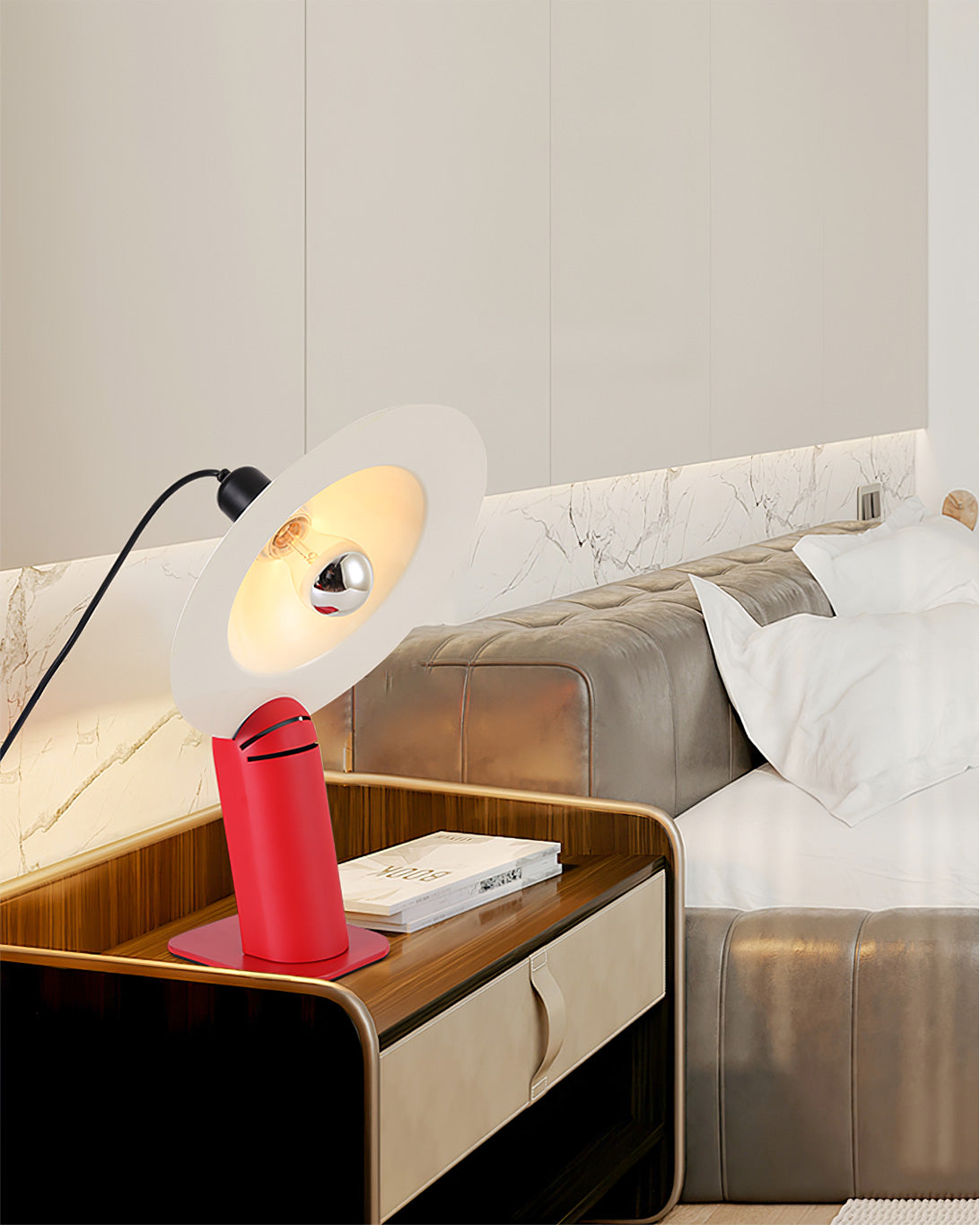 VersaLume – Lampe de table avec abat-jour réglable