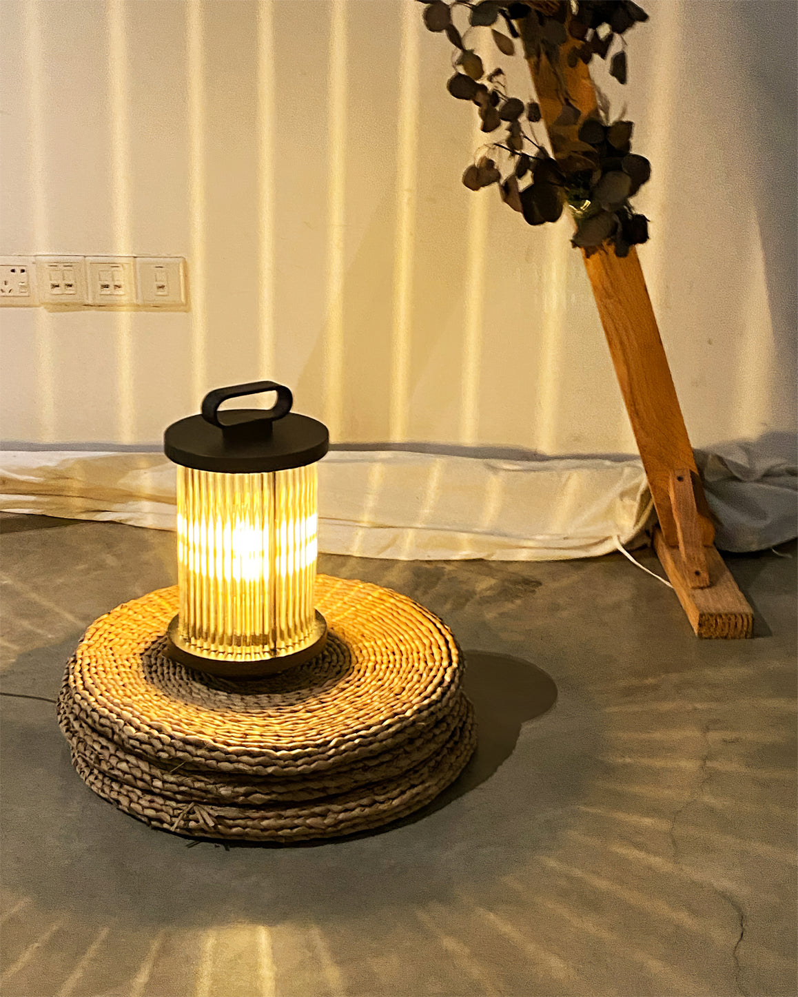 SolarGlow – Glass and Stainless Steel Garden Table Lamp