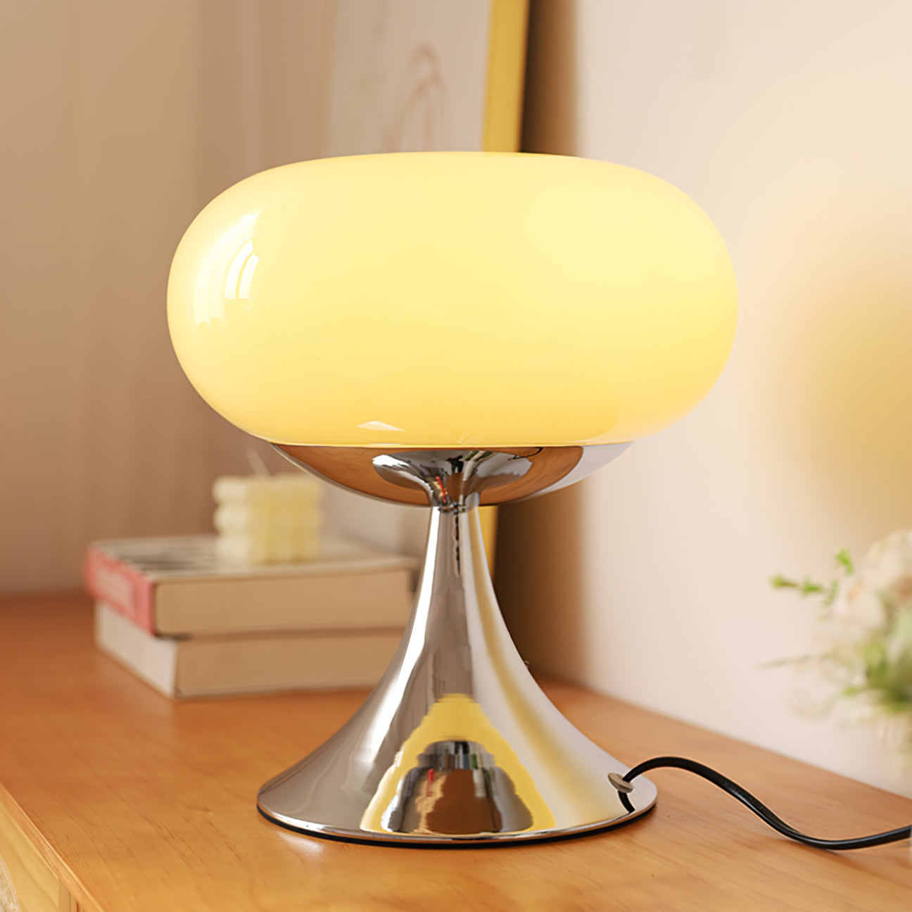 LolliGlow - Farverig glas- og metallampe til bord