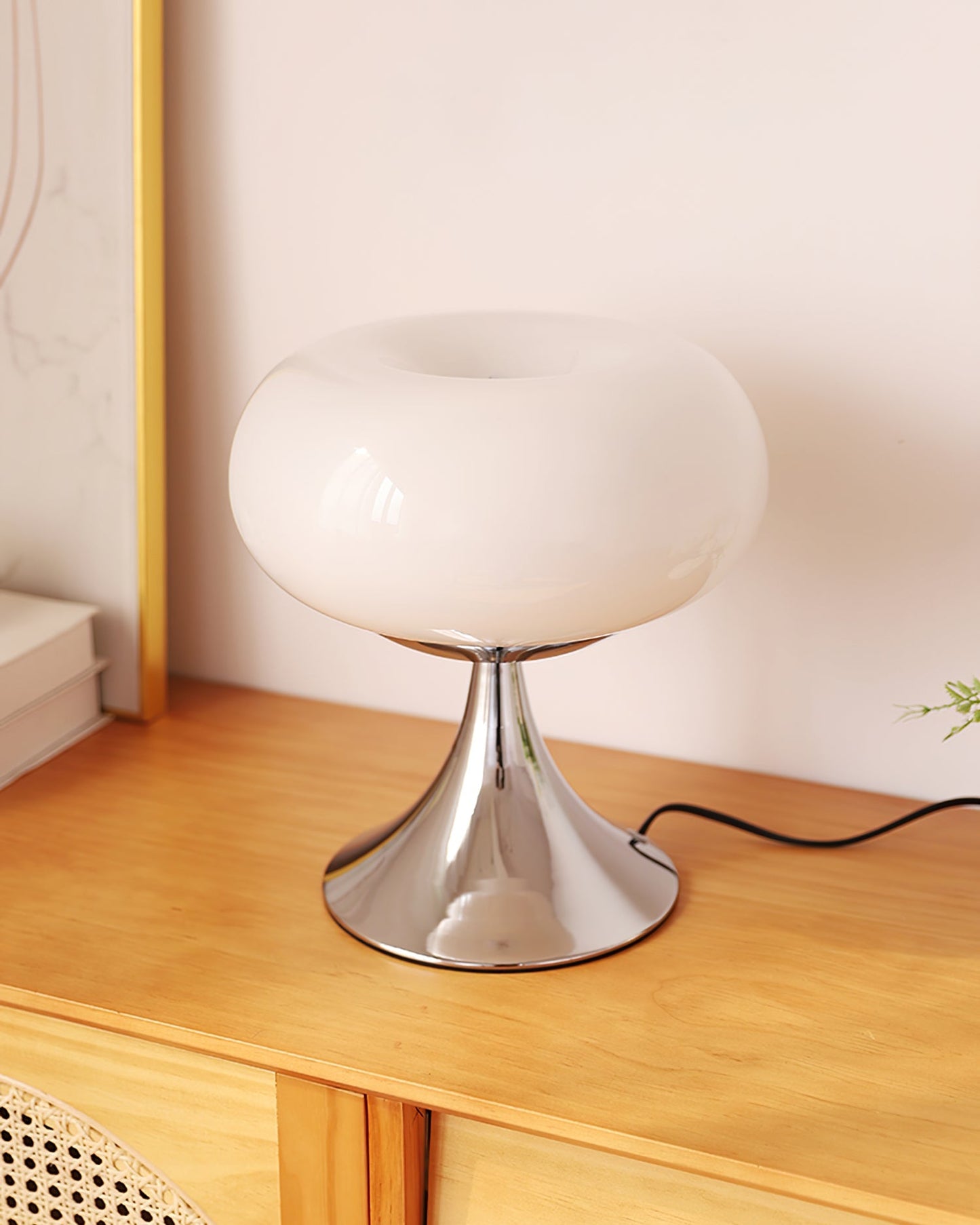 LolliGlow - Farverig glas- og metallampe til bord
