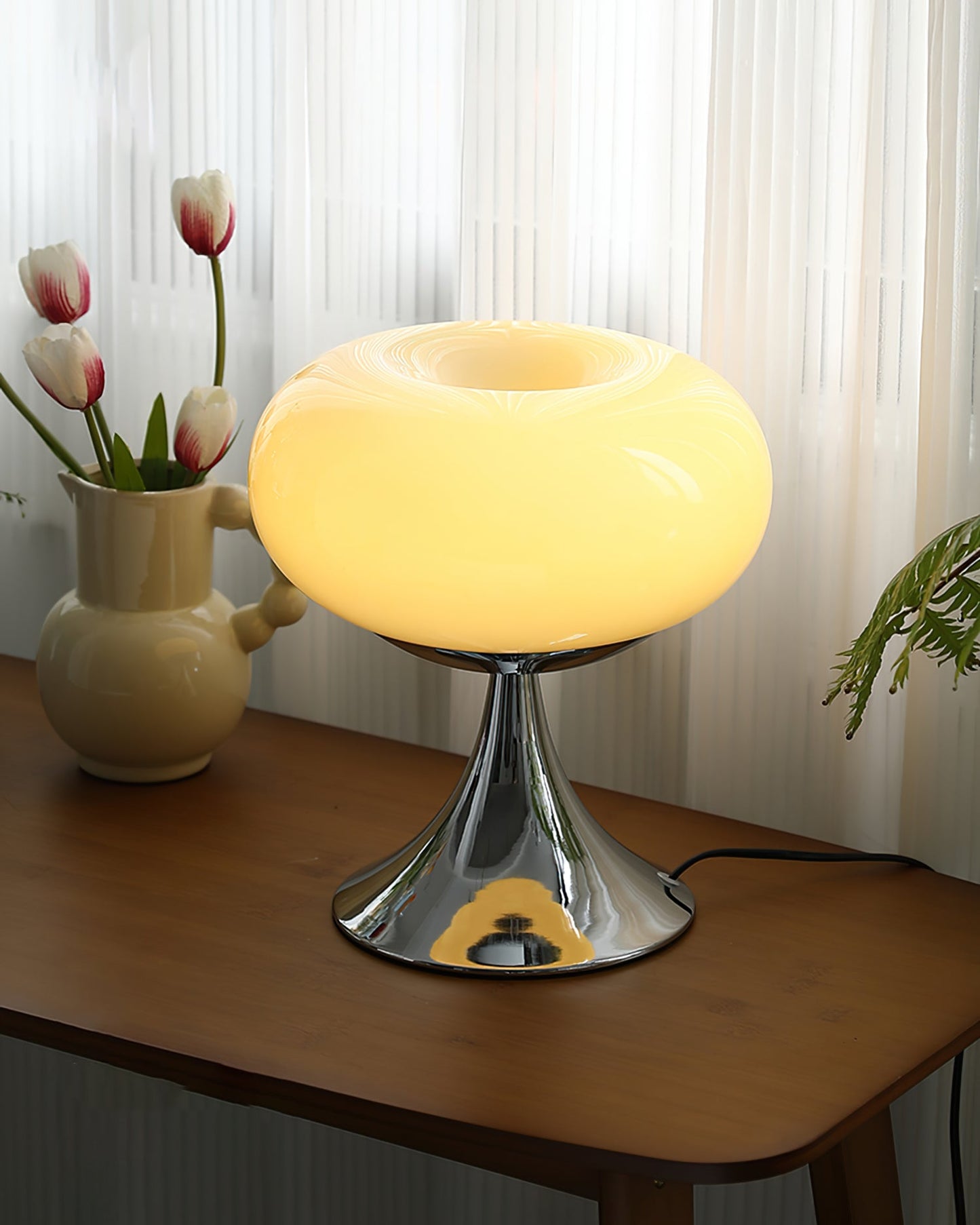 LolliGlow - Farverig glas- og metallampe til bord