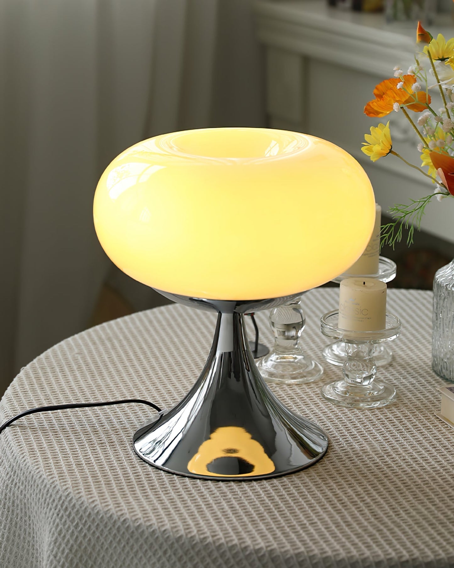 LolliGlow - Farverig glas- og metallampe til bord
