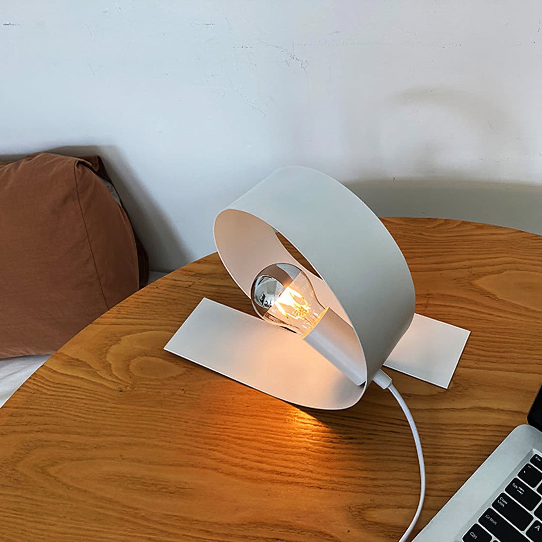 LoopingForm - Table Lamp