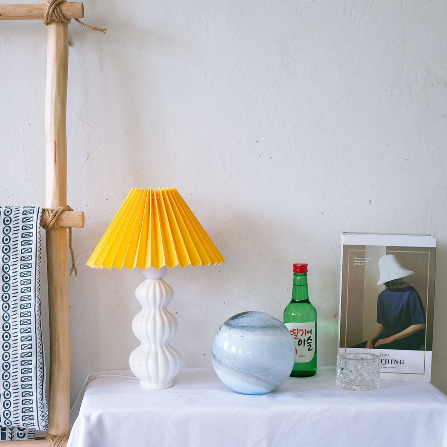 LunaLuxe - Table Lamp with Pleated Style and Pleasant Atmosphere