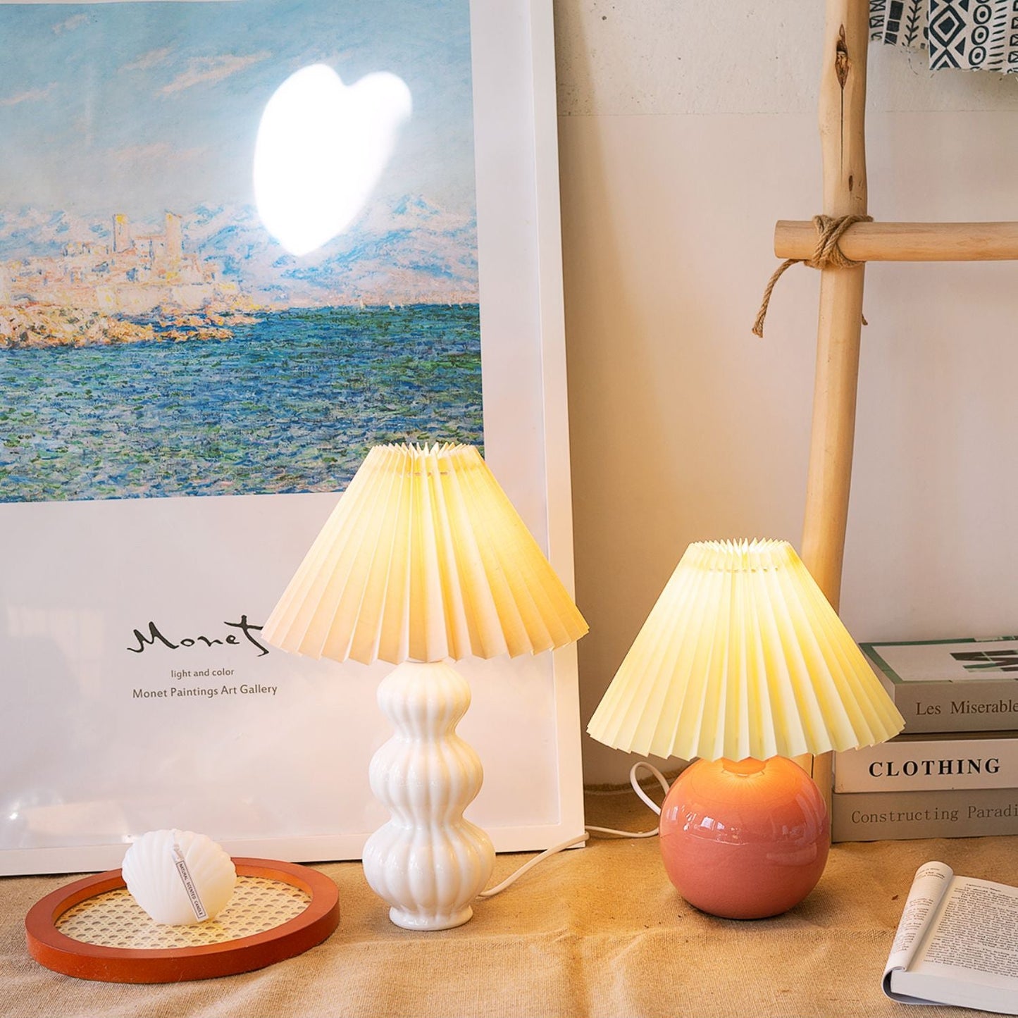 LunaLuxe - Table Lamp with Pleated Style and Pleasant Atmosphere