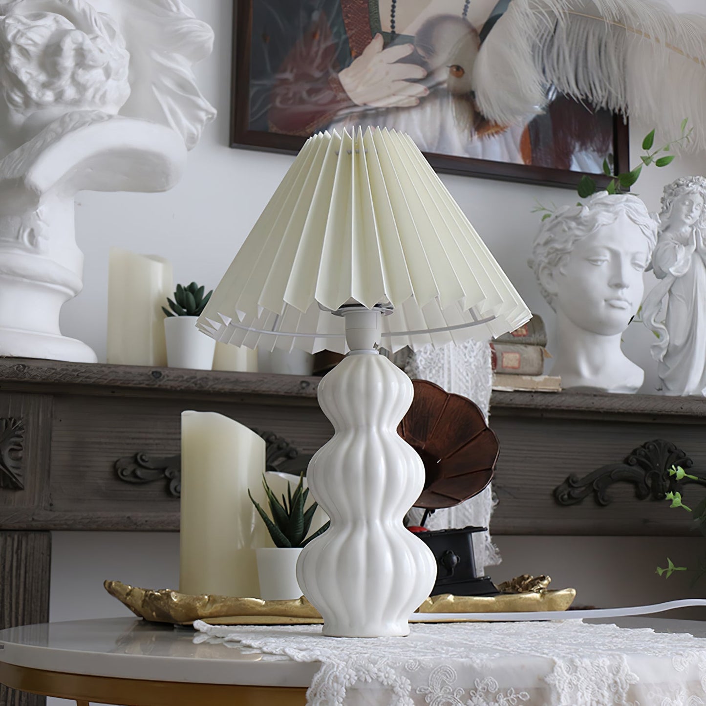 LunaLuxe - Table Lamp with Pleated Style and Pleasant Atmosphere