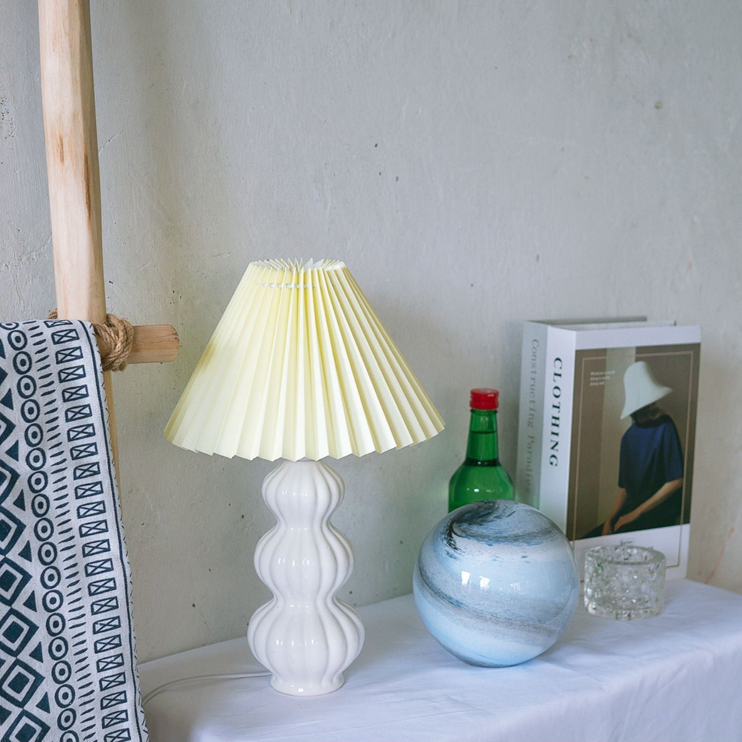 LunaLuxe - Table Lamp with Pleated Style and Pleasant Atmosphere