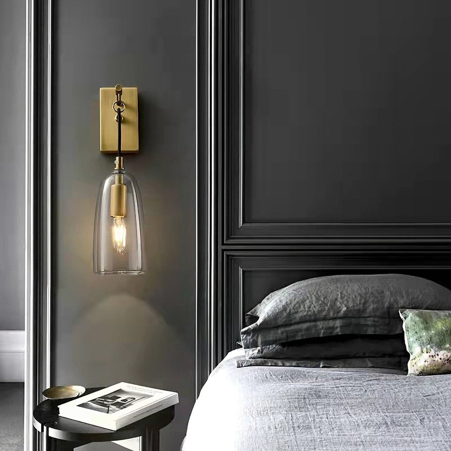 NovaBeam - Verfeinerte Wandleuchte in Gold