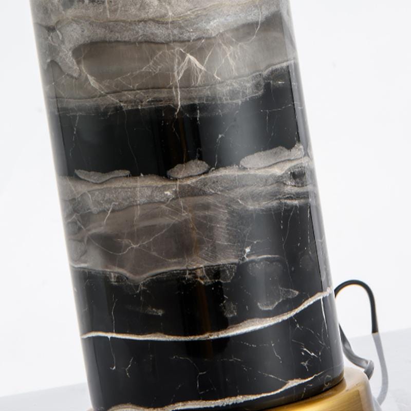 MarbleGlow - Tischlampe mit Marmorsockel