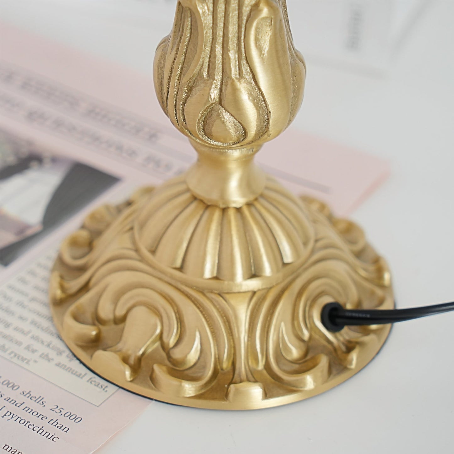 TasselCharm - Tischlampe